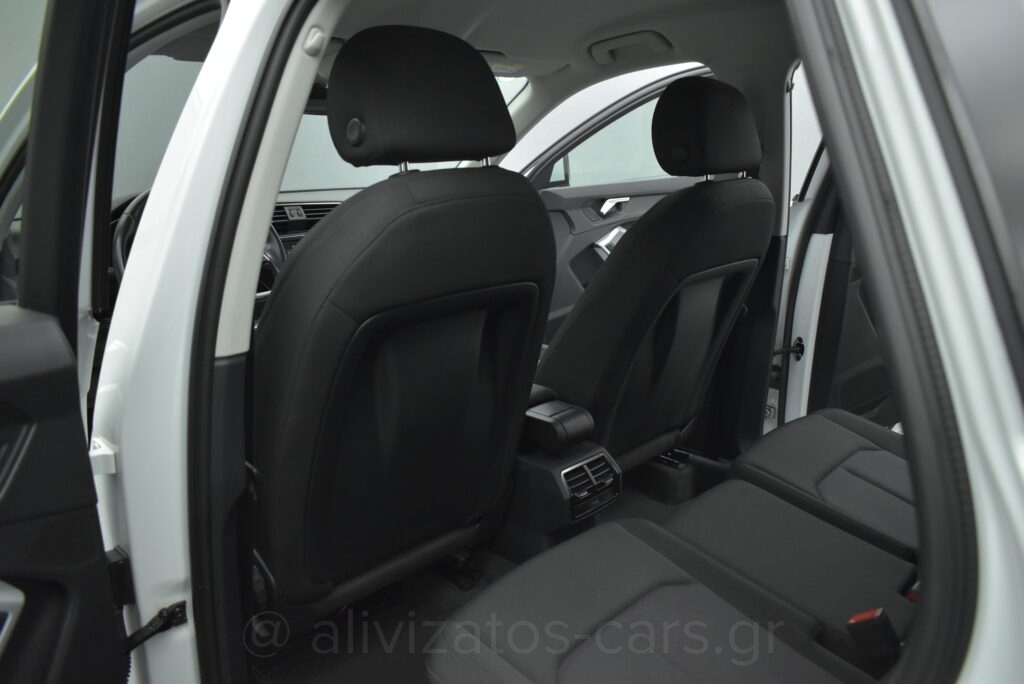 Audi Q3 -  45 TFSI e S troniC 245hp