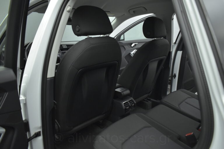 Audi Q3 -  45 TFSI e S troniC 245hp