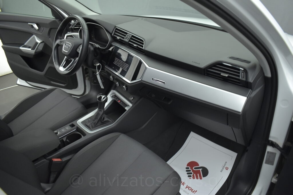 Audi Q3 -  45 TFSI e S troniC 245hp