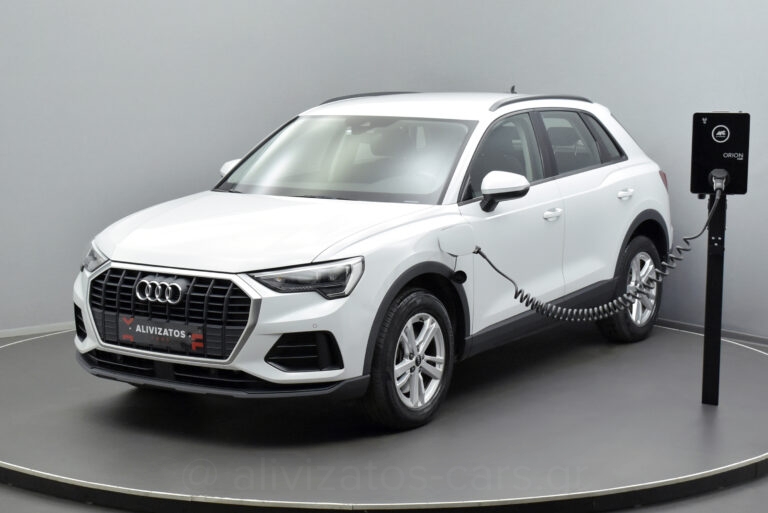 Audi Q3 -  45 TFSI e S troniC 245hp