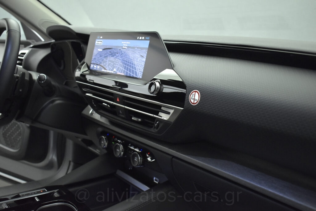 Citroen C5 X - 1.2 Puretech 130hp EAT8 Feel Navi