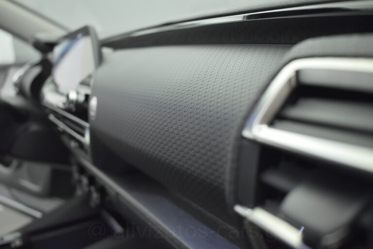 Citroen C5 X - 1.2 Puretech 130hp EAT8 Feel Navi