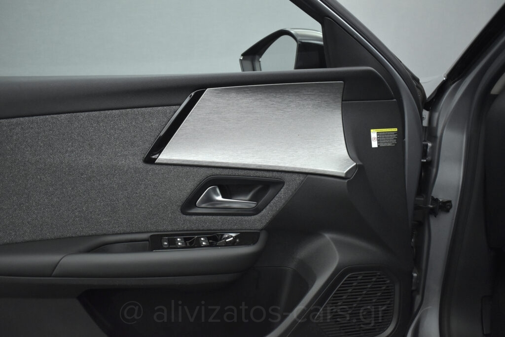 Citroen C5 X - 1.2 Puretech 130hp EAT8 Feel Navi