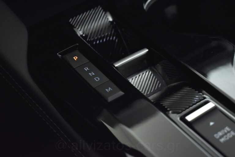 Citroen C5 X - 1.2 Puretech 130hp EAT8 Feel Navi