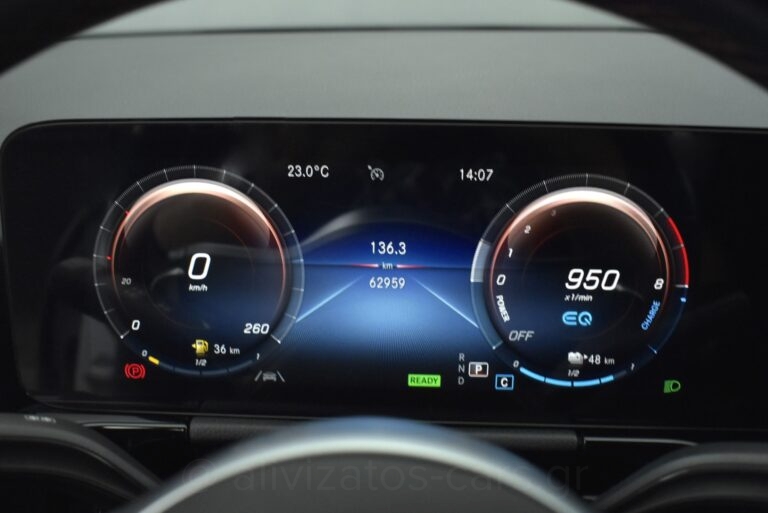 Mercedes-Benz GLA 250e - AMG 1.3 EQ Plug-in Hybrid 8G-DCT 218hp