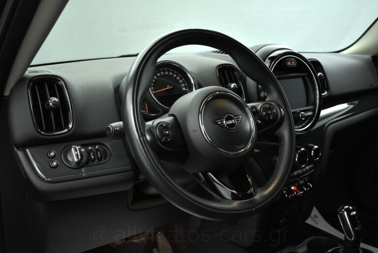 Mini Countryman -  1.5 Cooper Automatic Navi