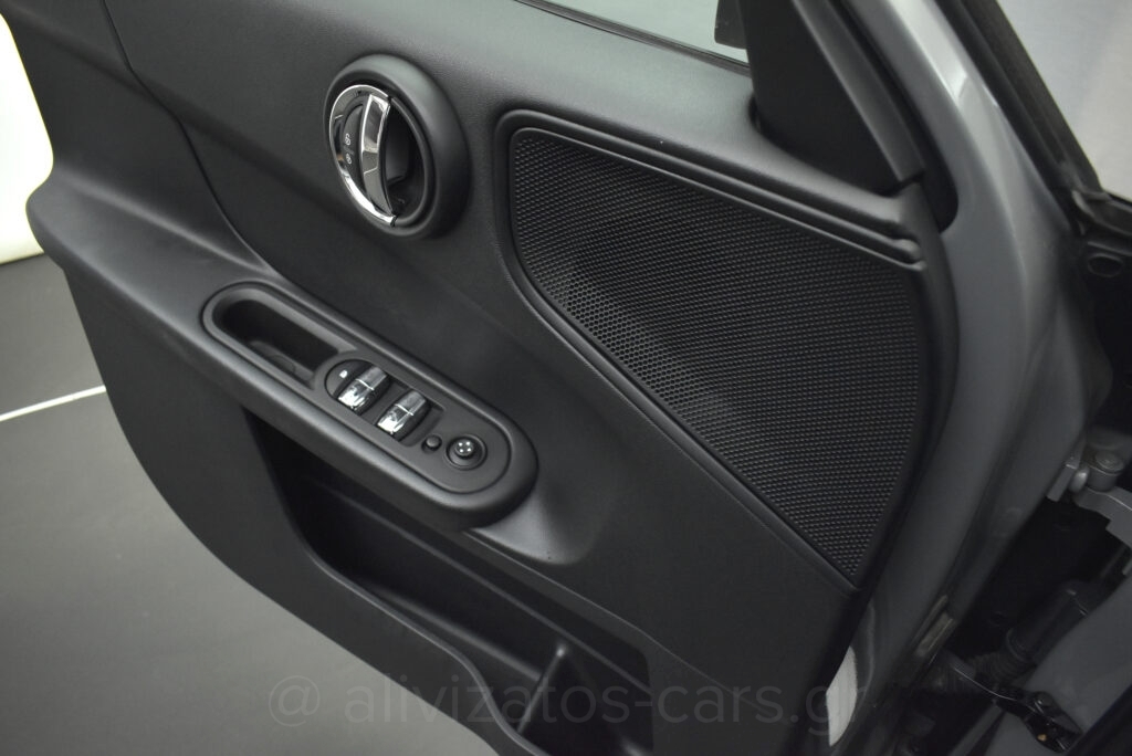 Mini Countryman -  1.5 Cooper Automatic Navi