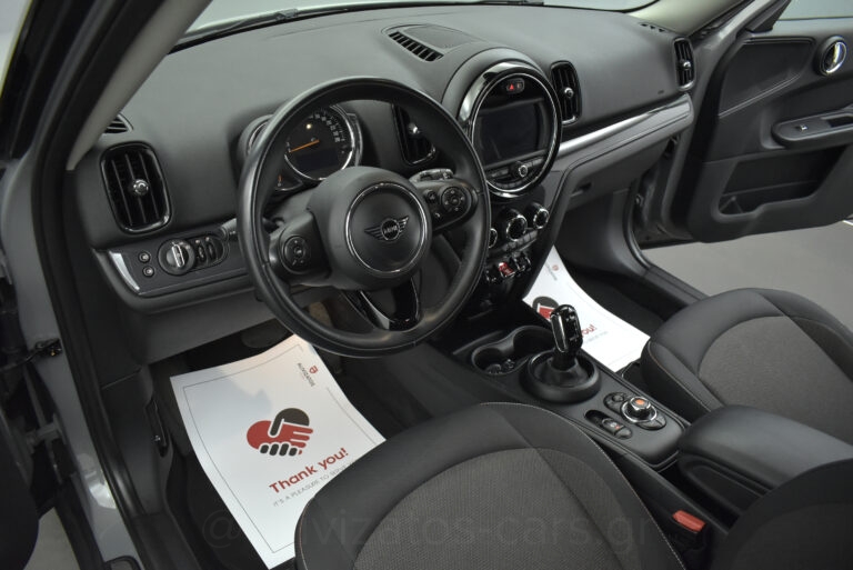 Mini Countryman -  1.5 Cooper Automatic Navi