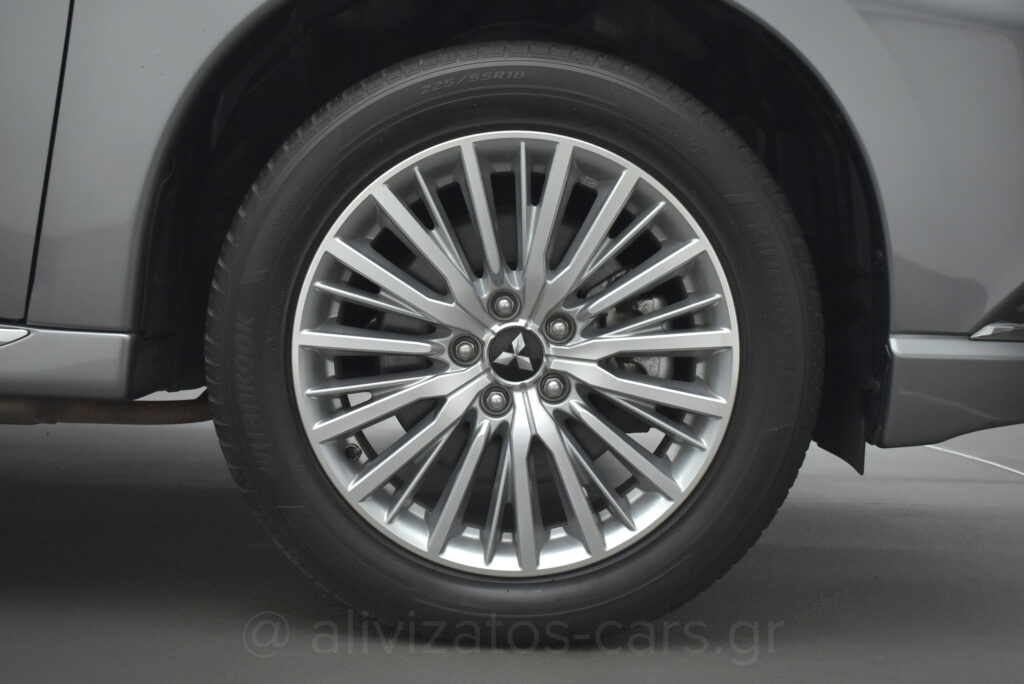 Mitsubishi Outlander - 2.4 PHEV INTENSE 4wd NAVI 224hp