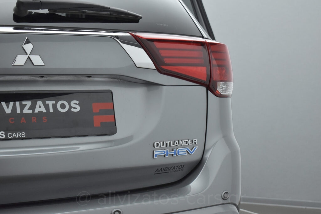 Mitsubishi Outlander - 2.4 PHEV INTENSE 4wd NAVI 224hp