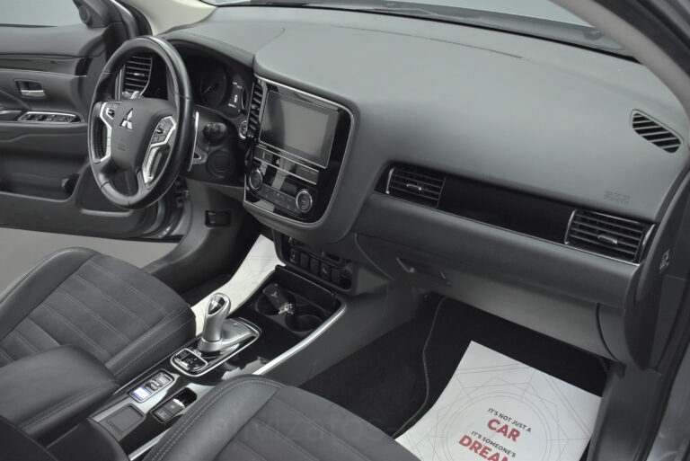 Mitsubishi Outlander - 2.4 PHEV INTENSE 4wd NAVI 224hp