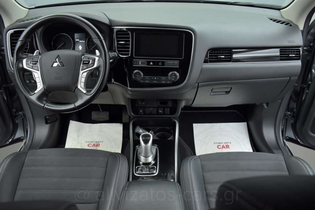Mitsubishi Outlander - 2.4 PHEV INTENSE 4wd NAVI 224hp