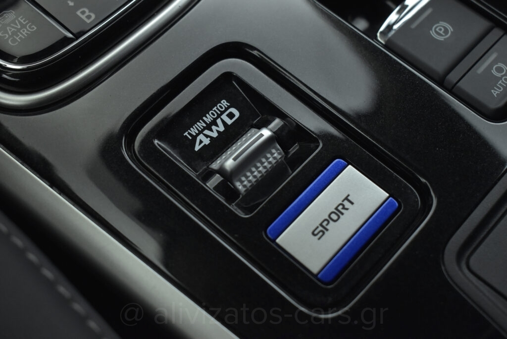 Mitsubishi Outlander - 2.4 PHEV INTENSE 4wd NAVI 224hp