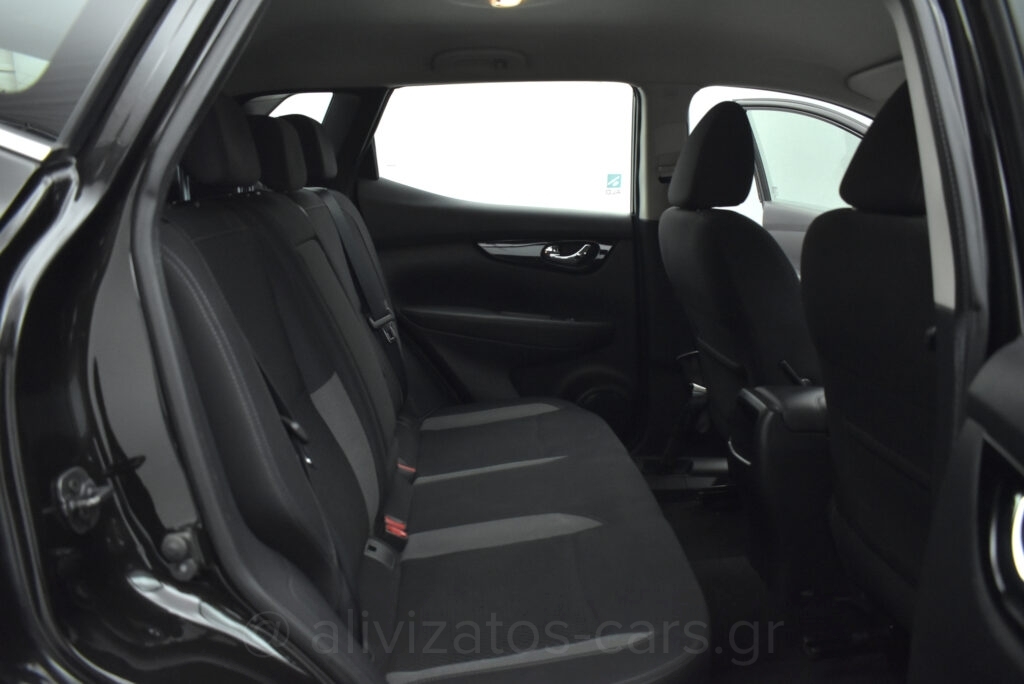 Nissan Qashqai - 1.5 dCi Business Automatic Navigation