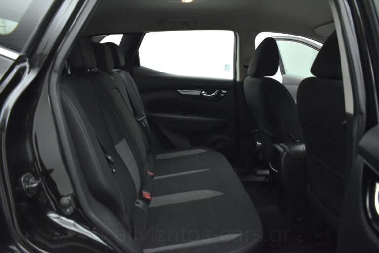 Nissan Qashqai - 1.5 dCi Business Automatic Navigation