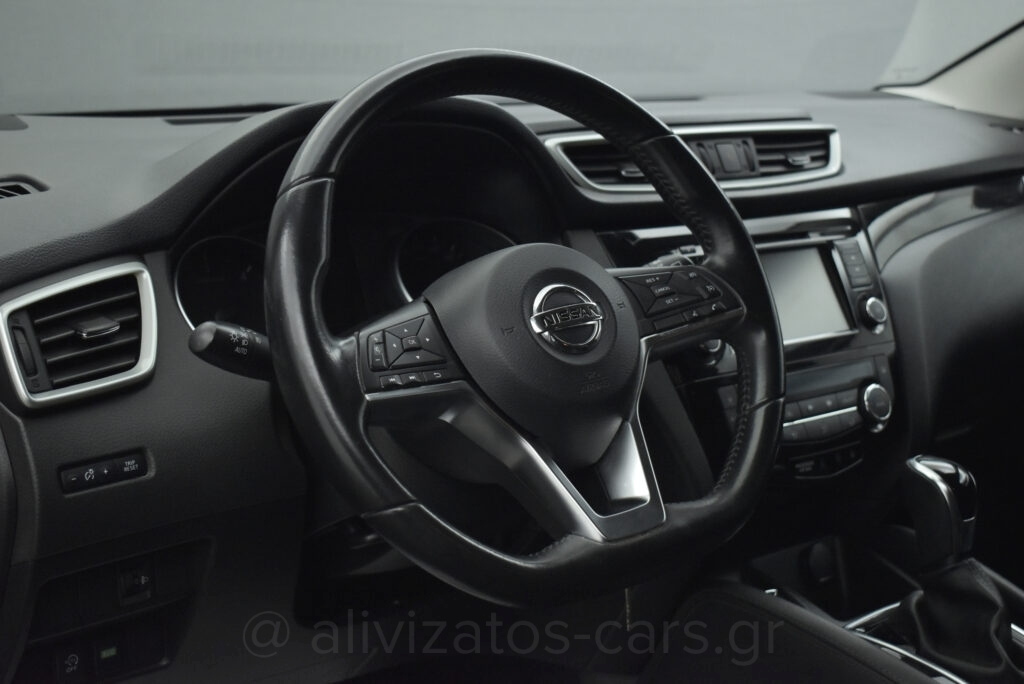 Nissan Qashqai - 1.5 dCi Business Automatic Navigation