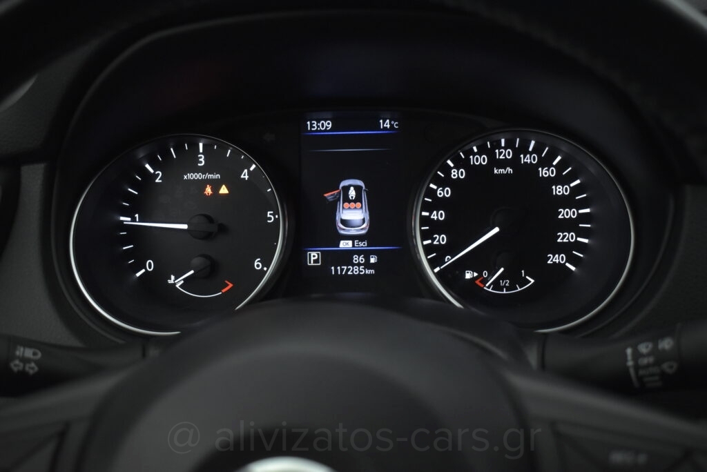 Nissan Qashqai - 1.5 dCi Business Automatic Navigation