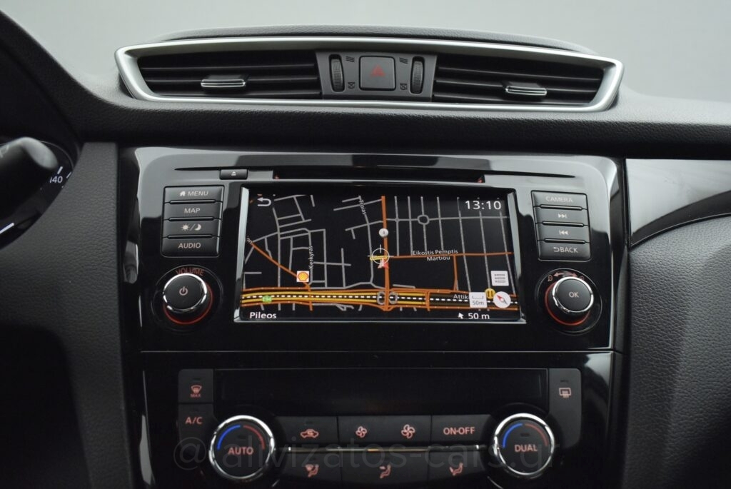 Nissan Qashqai - 1.5 dCi Business Automatic Navigation