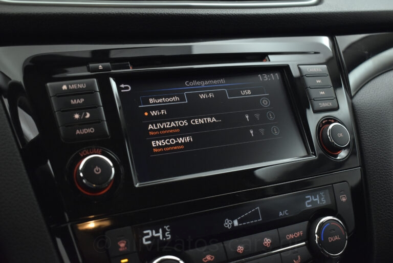 Nissan Qashqai - 1.5 dCi Business Automatic Navigation