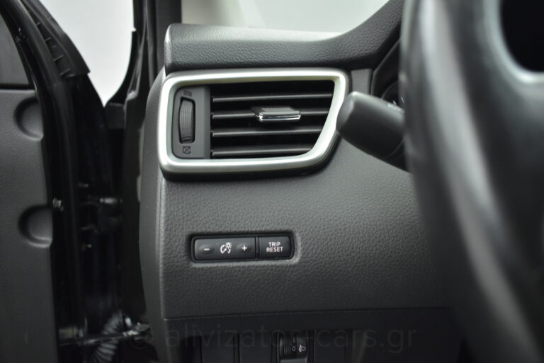 Nissan Qashqai - 1.5 dCi Business Automatic Navigation