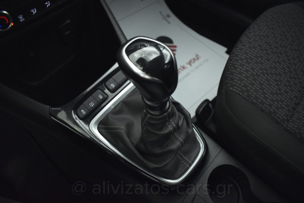 Opel Crossland - 1.5 D S/S Business 110hp Park Assist & Led