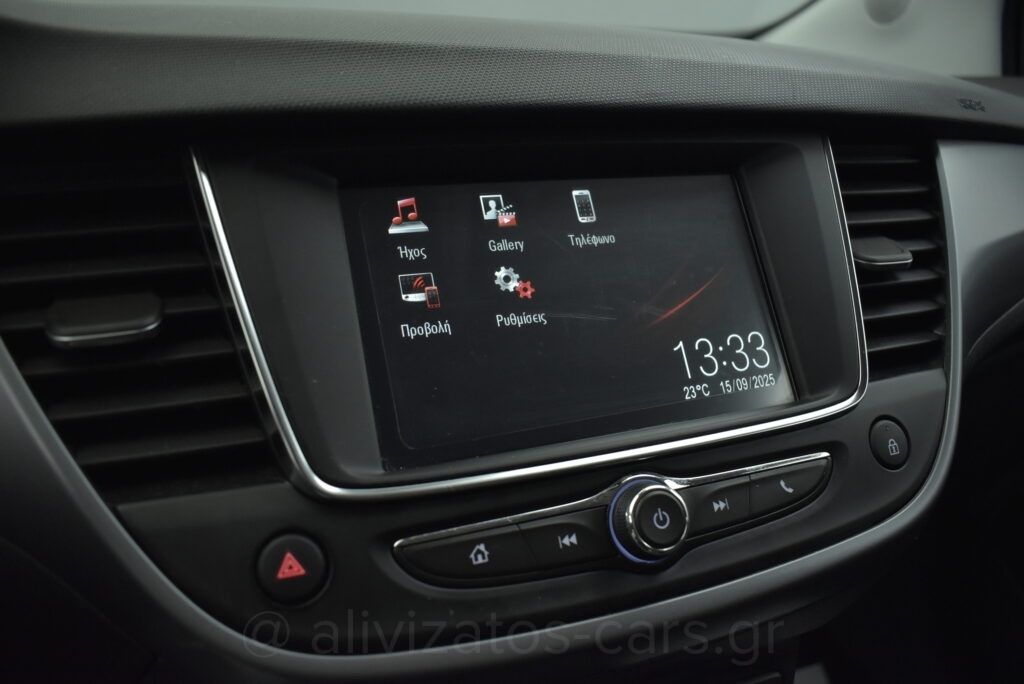 Opel Crossland - 1.5 D S/S Business 110hp Park Assist & Led