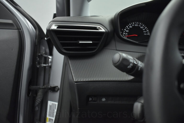 Peugeot 2008 - 1.5 BlueHDi 110hp Active Plus Camera