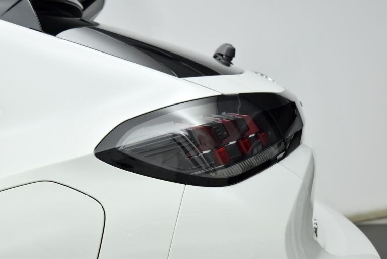 Peugeot 208 - 1.2 PureTech S/S Active