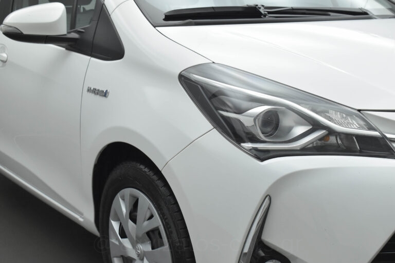 Toyota Yaris - 1.5 Hybrid E-CVT Business Camera