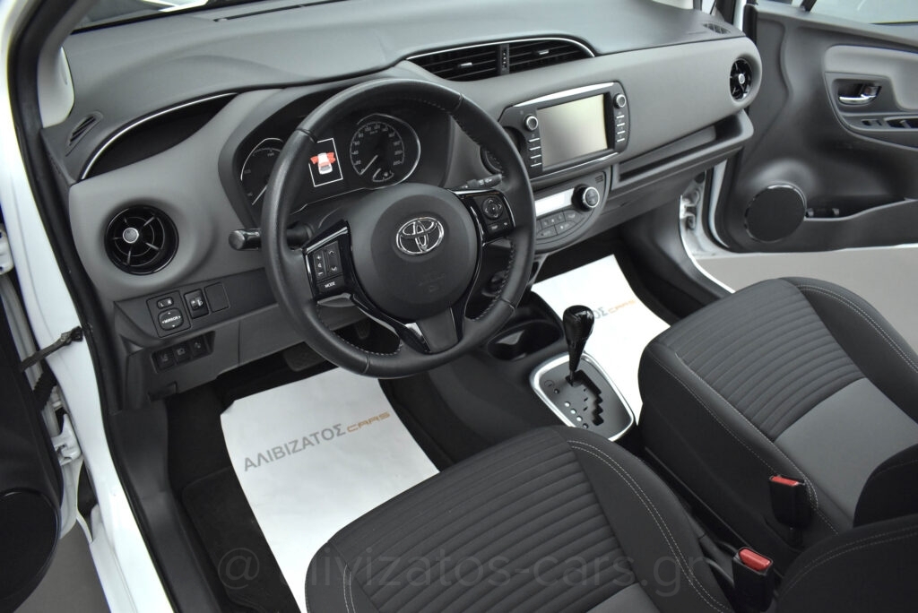 Toyota Yaris - 1.5 Hybrid E-CVT Business Camera