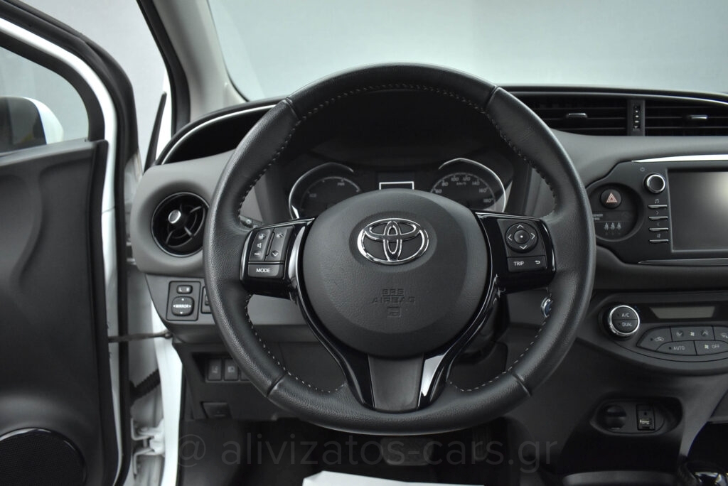 Toyota Yaris - 1.5 Hybrid E-CVT Business Camera