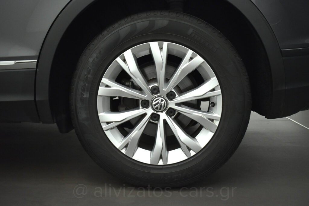 Volkswagen Tiguan - 2.0 TDI 150hp Advance Navi DSG7