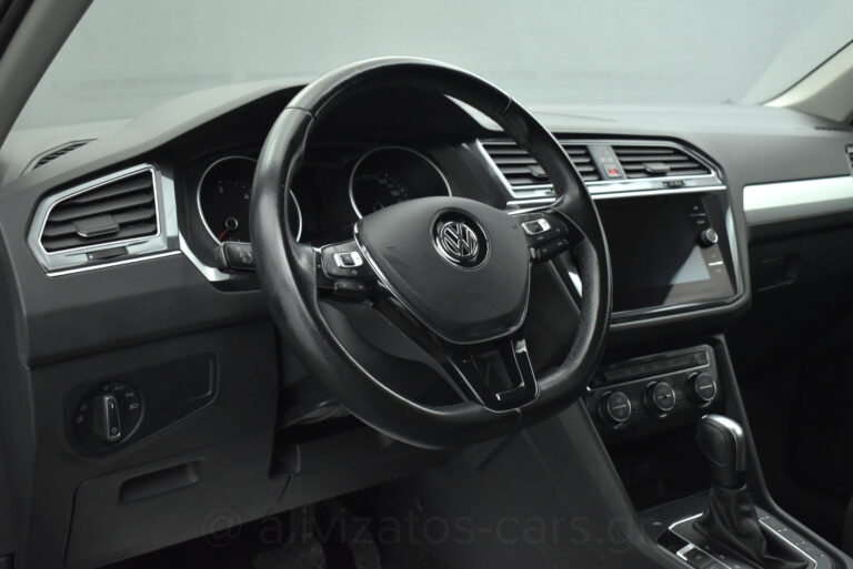 Volkswagen Tiguan - 2.0 TDI 150hp Advance Navi DSG7