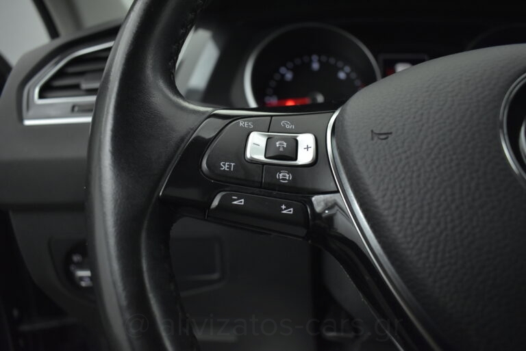 Volkswagen Tiguan - 2.0 TDI 150hp Advance Navi DSG7