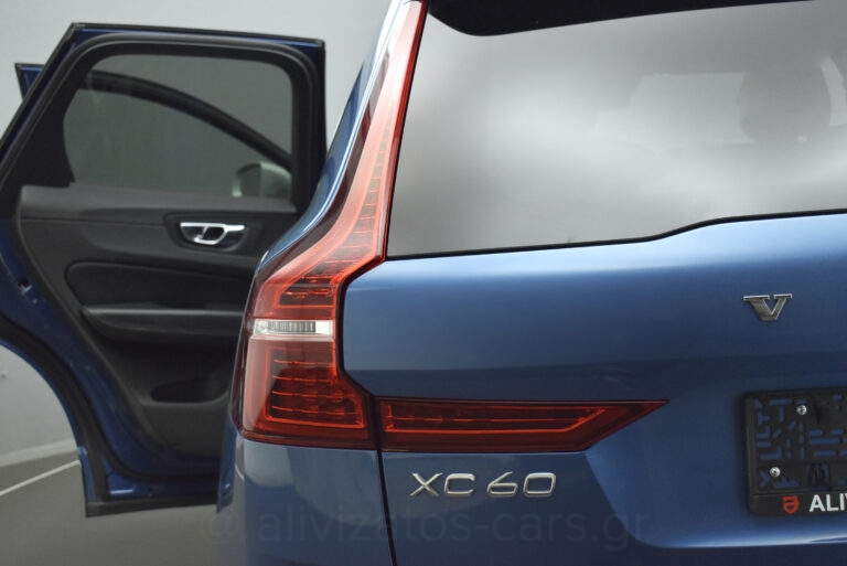 Volvo XC 60 - D4 AWD R-Desing
