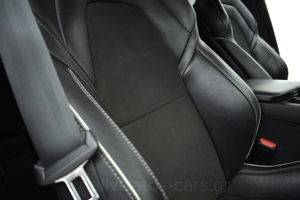 Volvo XC 60 - D4 AWD R-Desing