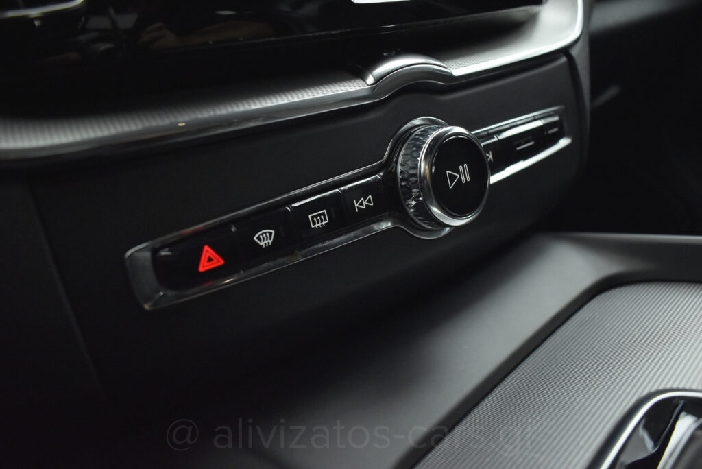 Volvo XC 60 - D4 AWD R-Desing