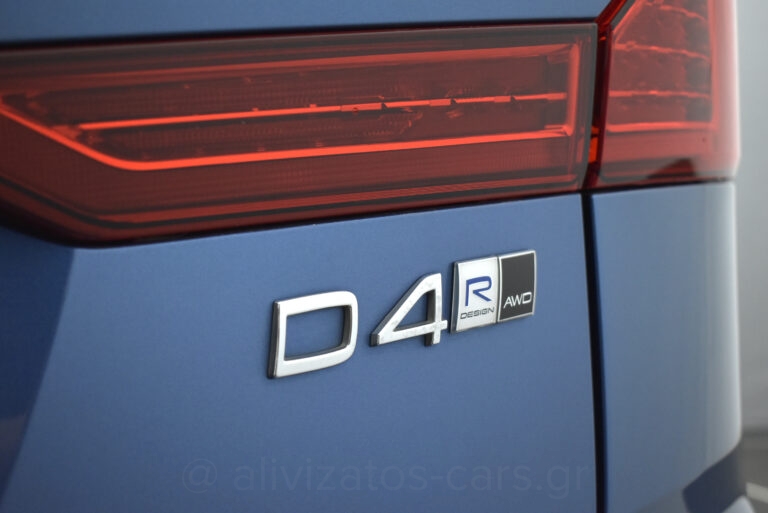Volvo XC 60 - D4 AWD R-Desing