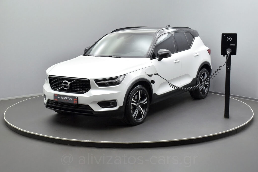 Volvo XC40 -  T5 Recharge 262hp Leather Navi R19