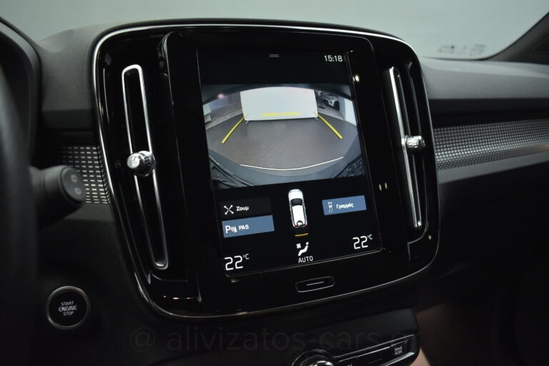 Volvo XC40 -  T5 Recharge 262hp Leather Navi R19