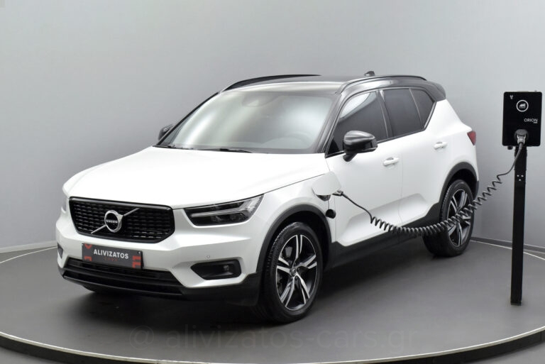 Volvo XC40 -  T5 Recharge 262hp Leather Navi R19