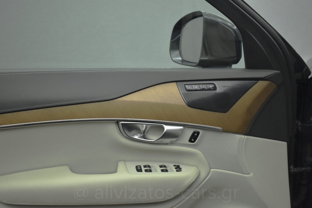 Volvo XC90 - B5 Hybrid AWD Inscription 7 seats Panorama