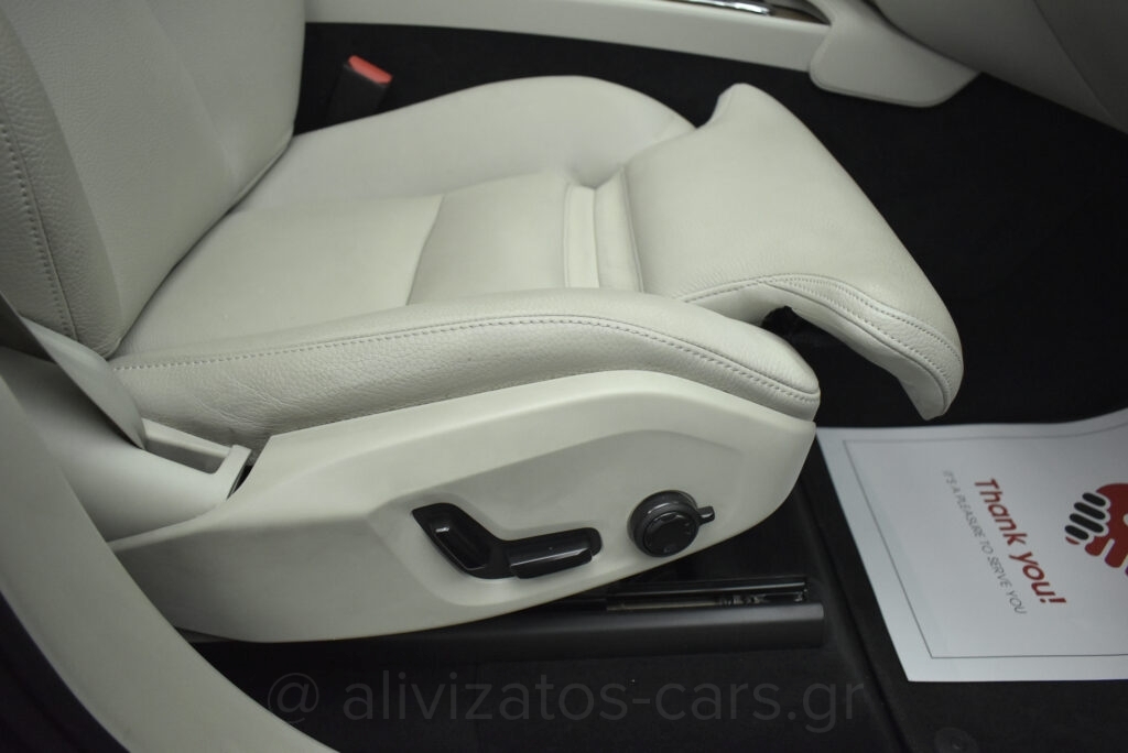 Volvo XC90 - B5 Hybrid AWD Inscription 7 seats Panorama