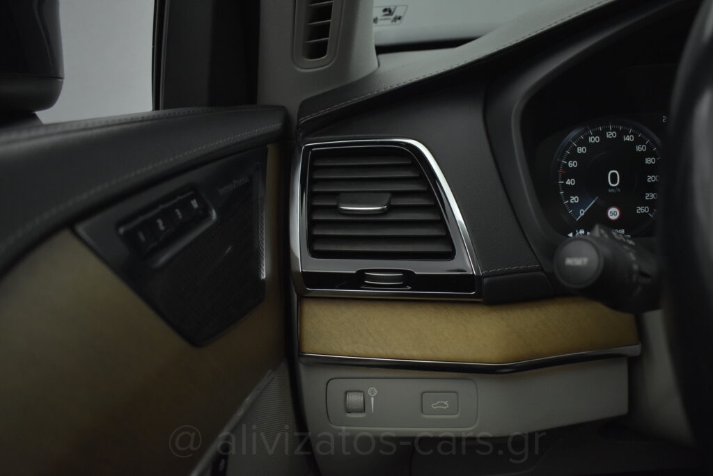 Volvo XC90 - B5 Hybrid AWD Inscription 7 seats Panorama