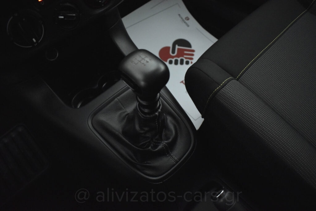 Citroen C3 - 1.5 Corporate S&S 100hp & Led