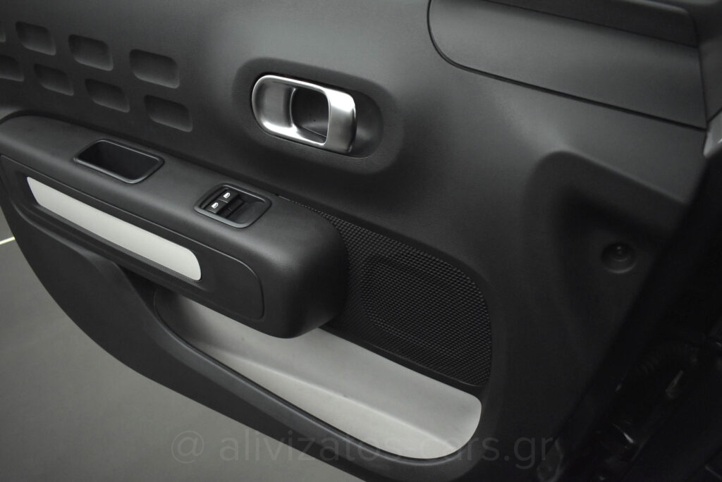 Citroen C3 - 1.5 Corporate S&S 100hp & Led