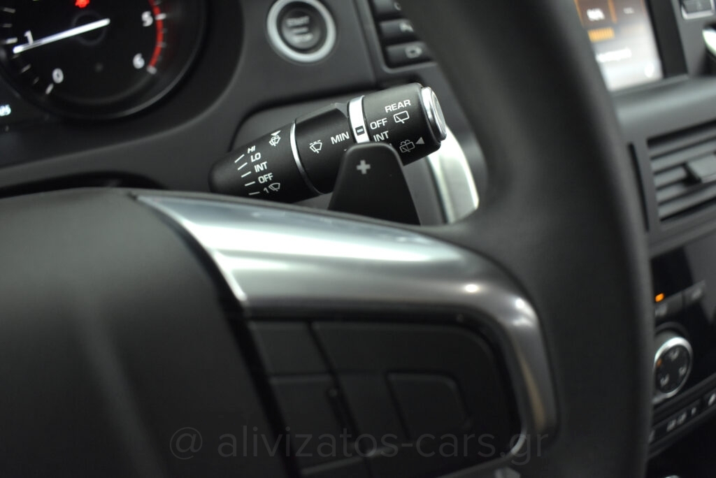 Land Rover Discovery Sport - 2.0 Diesel 4WD 180hp 7Seats Navigation & Camera