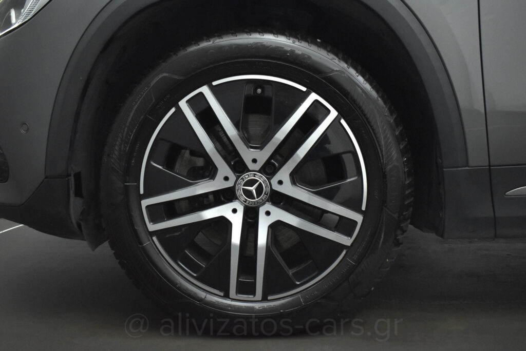 Mercedes-Benz GLA 250 - 1.3 e Plug-in 8G-DCT Style Navi 10''