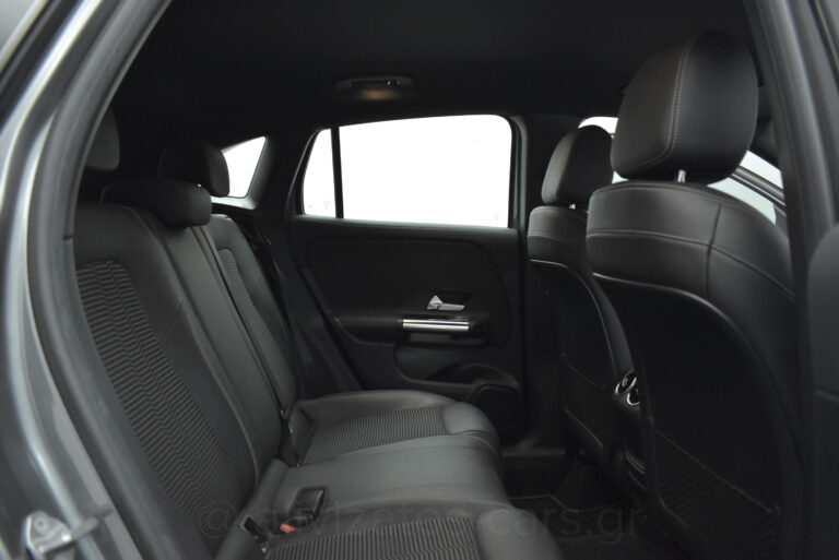 Mercedes-Benz GLA 250 - 1.3 e Plug-in 8G-DCT Style Navi 10''