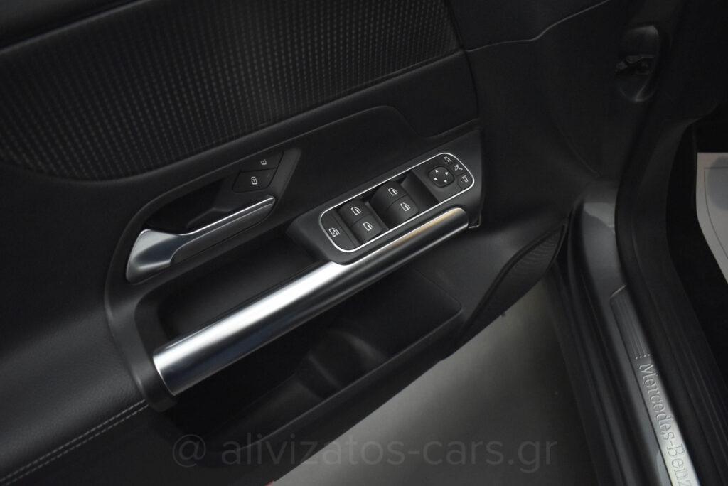 Mercedes-Benz GLA 250 - 1.3 e Plug-in 8G-DCT Style Navi 10''